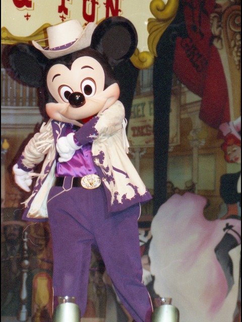 ミッキーマウス（スルーフットスーのダイニング＆ファン）