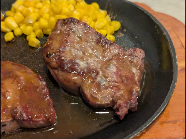 ビーフステーキ カットB（サイゼリヤ）