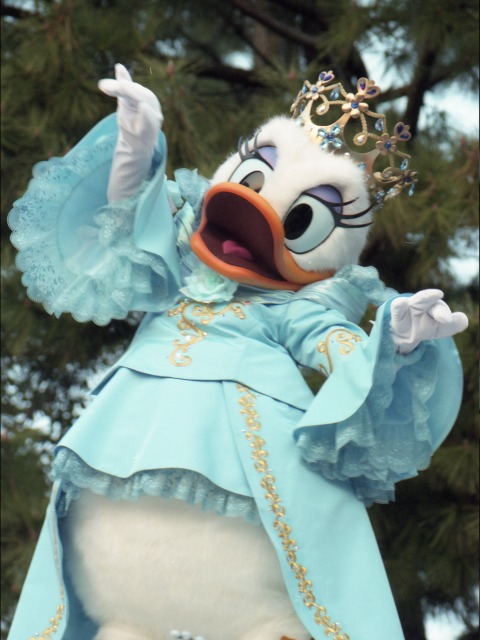 デイジーダック（ディズニー・プリンセス・プロセッション“ブーケ・オブ・ラブ”）