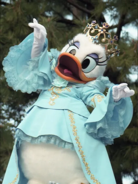 デイジーダック（ディズニー・プリンセス・プロセッション“ブーケ・オブ・ラブ”）