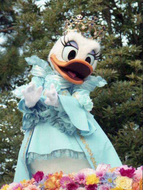 デイジーダック（ディズニー・プリンセス・プロセッション“ブーケ・オブ・ラブ”）