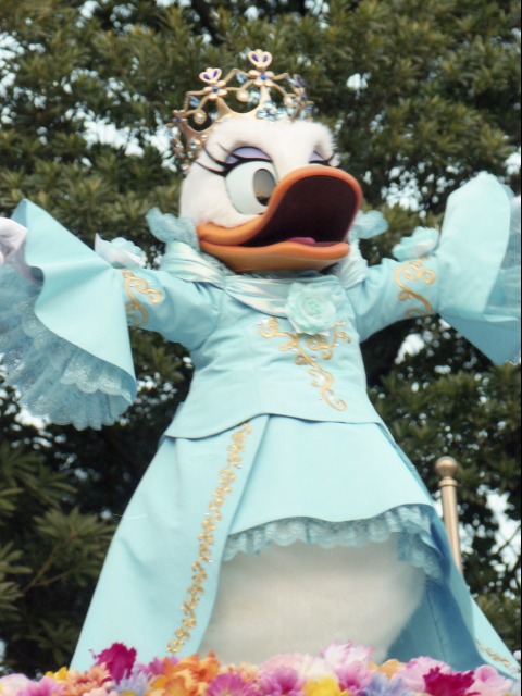 デイジーダック（ディズニー・プリンセス・プロセッション“ブーケ・オブ・ラブ”）