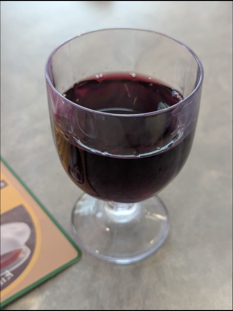 赤ワイン デカンタ グラス（サイゼリヤ）