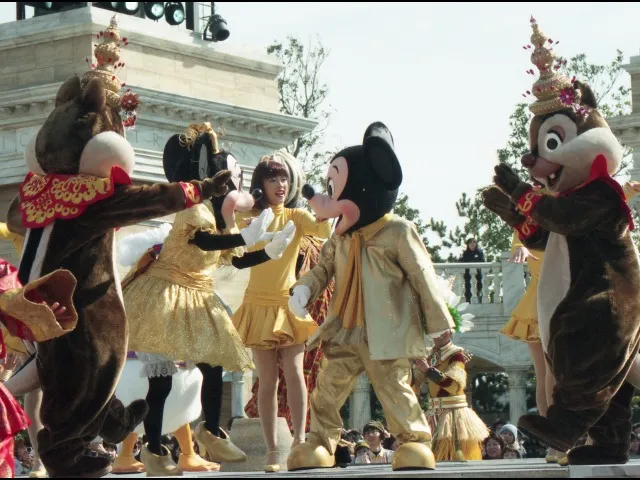チップ、ミニー、ミッキー、デール（ディズニー・リズム・オブ・ワールド2005）