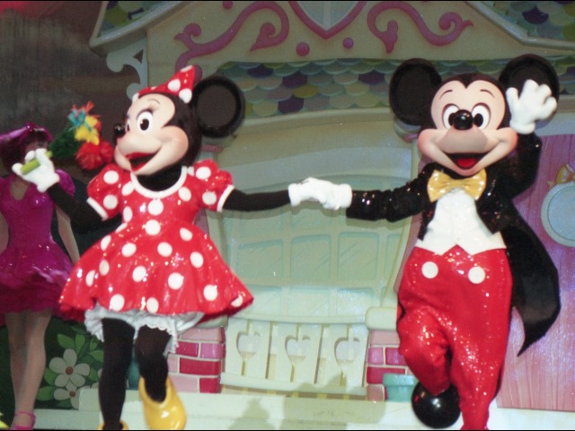 ミニーとミッキー（ワンマンズ・ドリームⅡ－ザ・マジック・リブズ・オン）