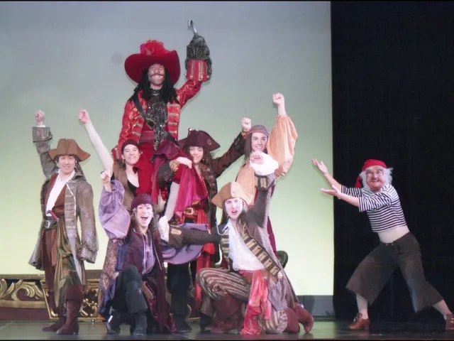 フック船長とMR.スミー（ワンマンズ・ドリームⅡ－ザ・マジック・リブズ・オン）