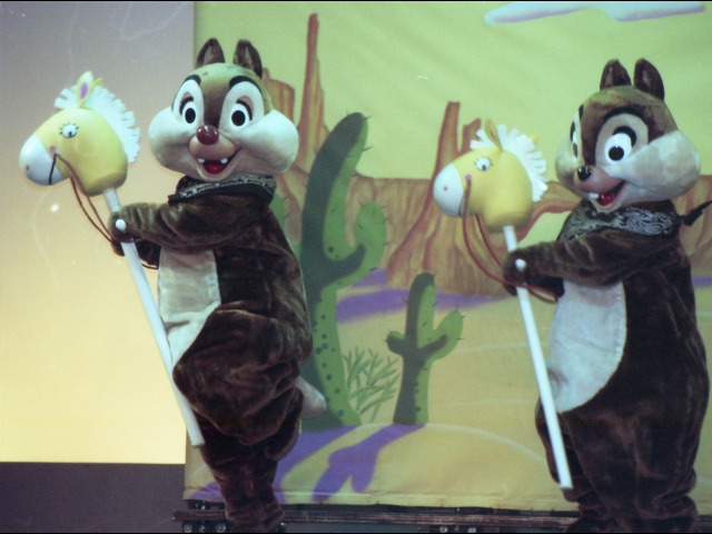 デールとチップ（ワンマンズ・ドリームⅡ－ザ・マジック・リブズ・オン）