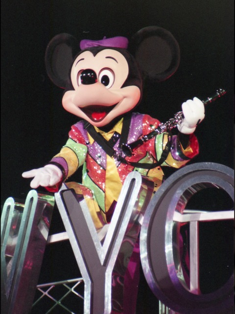 ミッキーマウス（ディズニー・リズム・オブ・ワールド2005）