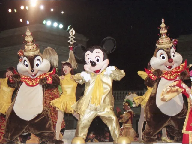 チップ、ミッキー、デール（ディズニー・リズム・オブ・ワールド2005）