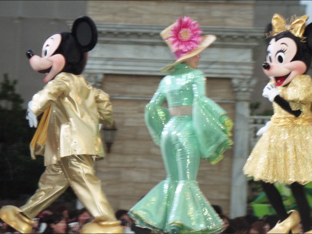 ミッキーとミニー（ディズニー・リズム・オブ・ワールド2005）