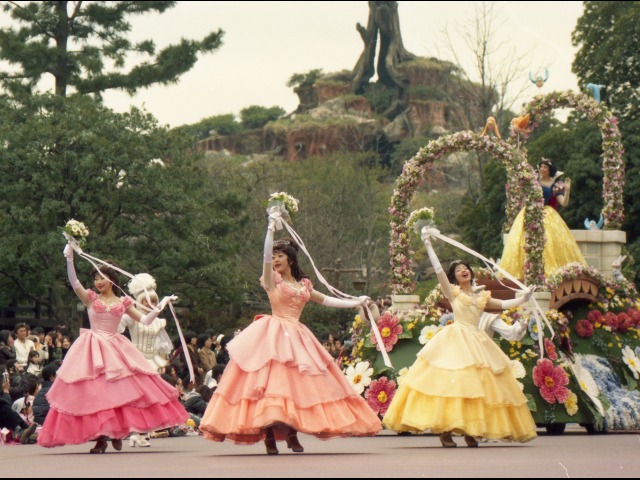 先導ドレスダンサー（ディズニー・プリンセス・デイズ）