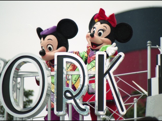 ミッキーとミニー（ディズニー・リズム・オブ・ワールド2005）