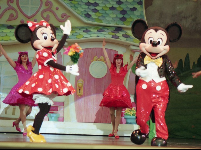 ミニーとミッキー（ワンマンズ・ドリームⅡ－ザ・マジック・リブズ・オン）