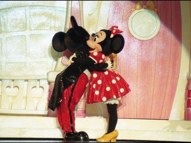 ミッキーとミニー（ワンマンズ・ドリームⅡ－ザ・マジック・リブズ・オン）