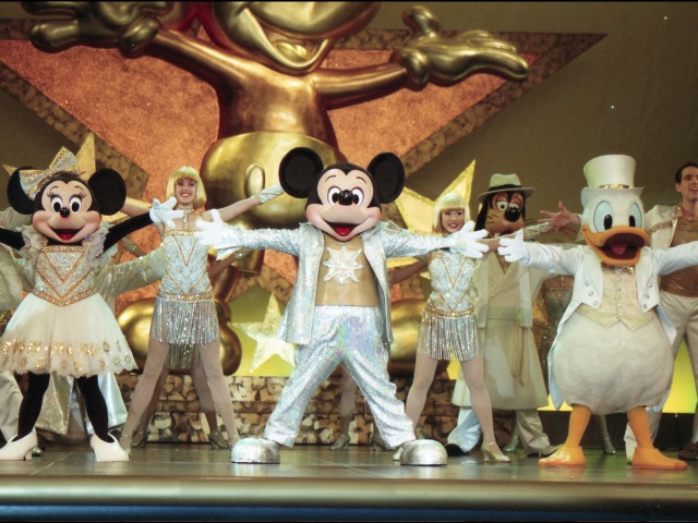 ミニー、ミッキー、ドナルド（ワンマンズ・ドリームⅡ－ザ・マジック・リブズ・オン）