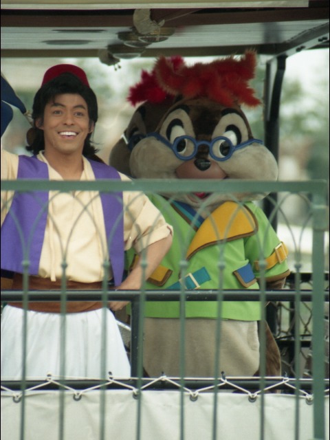 アラジンとチップ（ミート＆スマイル）