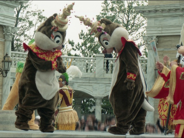 デールとチップ（ディズニー・リズム・オブ・ワールド2005）