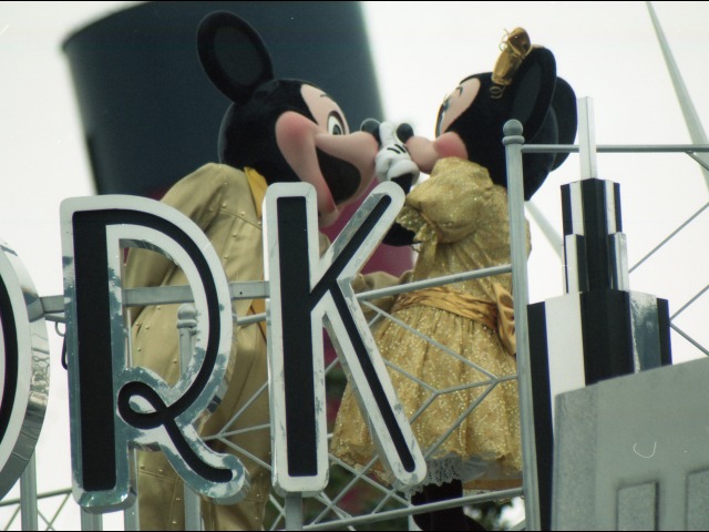 ミッキーとミニー（ディズニー・リズム・オブ・ワールド2005）