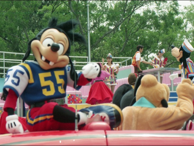 マックス（ディズニー・ロック・アラウンド・ザ・マウス）