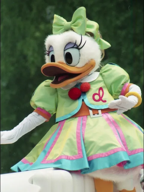 デイジーダック（ディズニー・ロック・アラウンド・ザ・マウス）