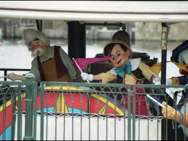 ゼペットとピノキオ（ミート＆スマイル）