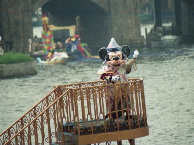 ミッキーマウス（ポルト・パラディーゾ・ウォーターカーニバル）