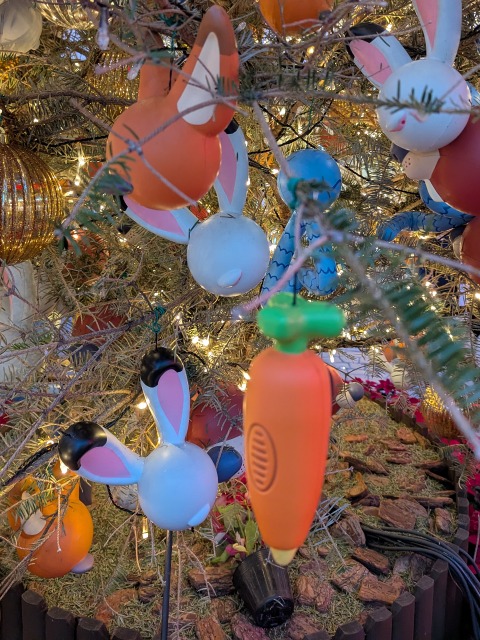 オーナメント ニンジン型録音機（IKSPIARI CHRISTMAS）