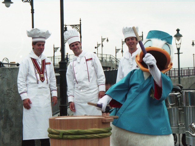 ドナルドと三人（キッチンビート）