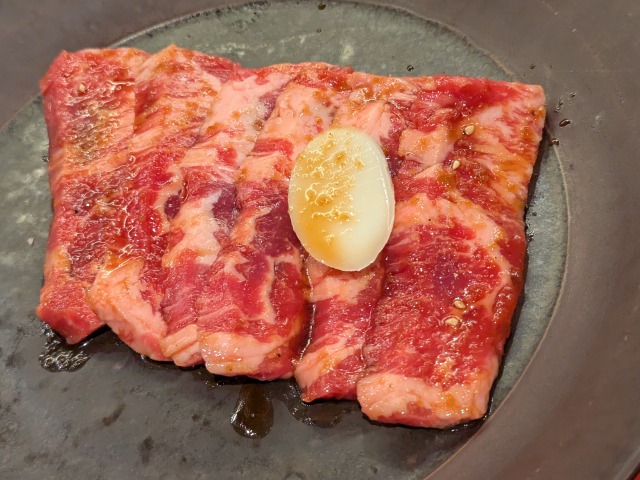 中落ちカルビ（焼肉トラジ）