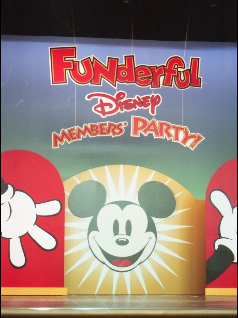 舞台セット(ファンダフル・ディズニー メンバーズパーティー)