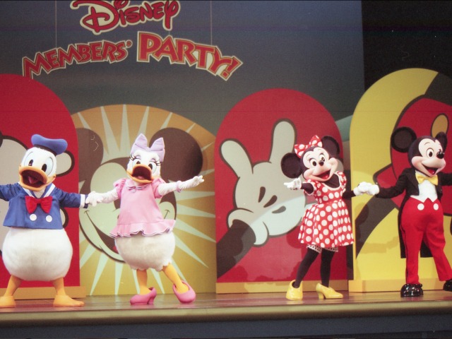 ドナルド、デイジー、ミニー、ミッキー(ファンダフル・ディズニー メンバーズパーティー)