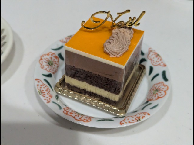 ショコラ オランジュ（DALLOYAU）