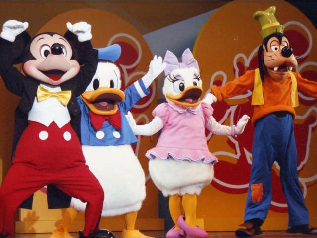 ミッキー、ドナルド、デイジー、グーフィー(ファンダフル・ディズニー メンバーズパーティー)