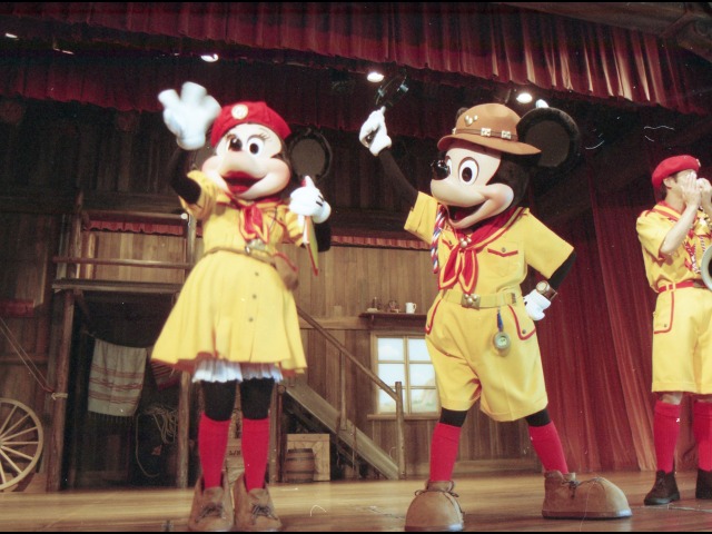 ミニーとミッキー（ディズニーキッズ・サマーアドベンチャー 2005）