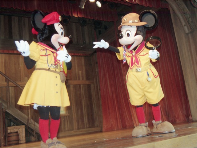 ミニーとミッキー（ディズニーキッズ・サマーアドベンチャー 2005）