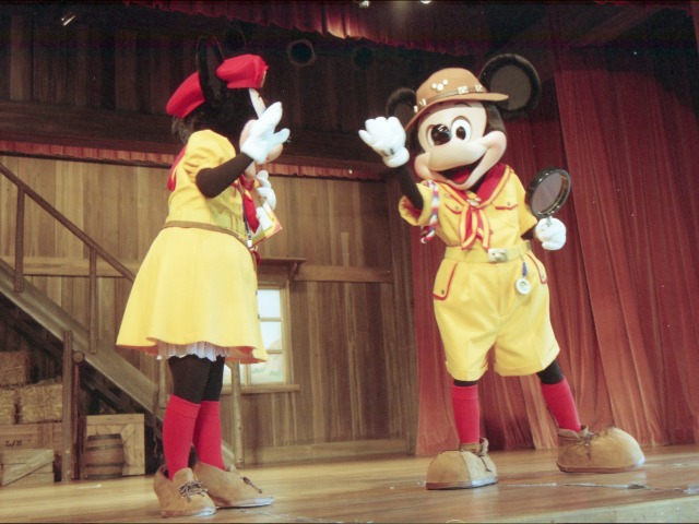 ミニーとミッキー（ディズニーキッズ・サマーアドベンチャー 2005）