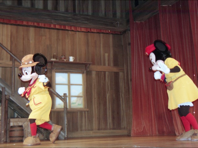 ミッキーとミニー（ディズニーキッズ・サマーアドベンチャー 2005）