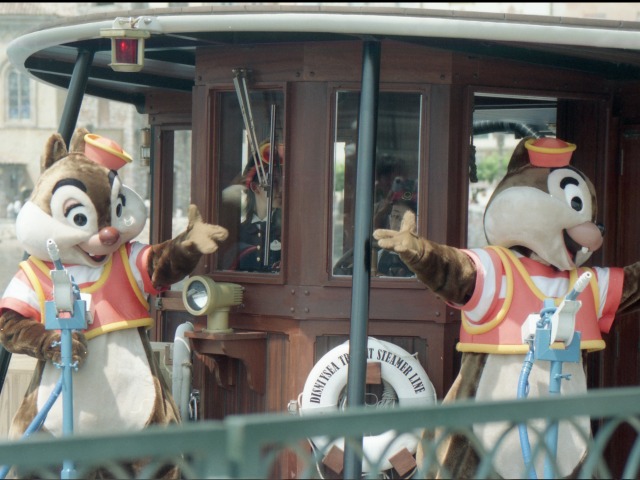 デールとチップ（チップとデールのクールサービス）