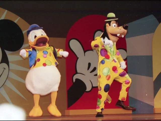 ドナルドとグーフィー(ファンダフル・ディズニー メンバーズパーティー)