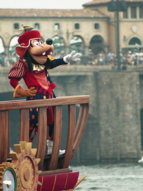 グーフィー（ポルト・パラディーゾ・ウォーターカーニバル）