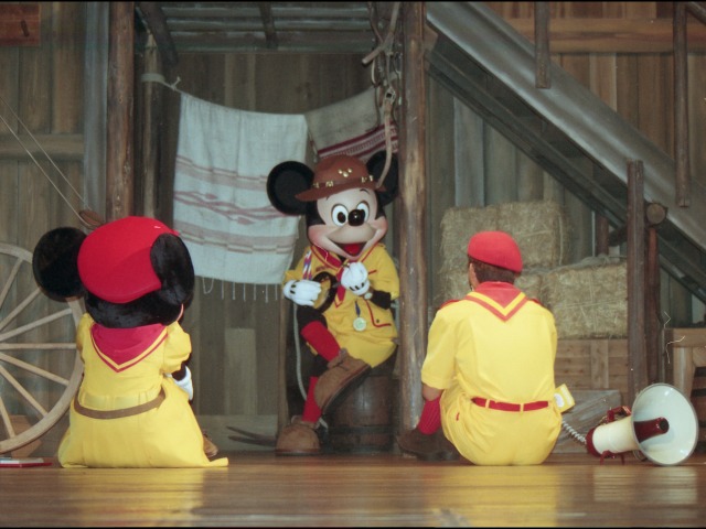 ミニーとミッキー（ディズニーキッズ・サマーアドベンチャー）