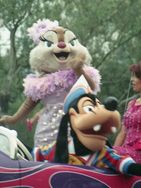 クラリスとグーフィー（ディズニー・ロック・アラウンド・ザ・マウス）