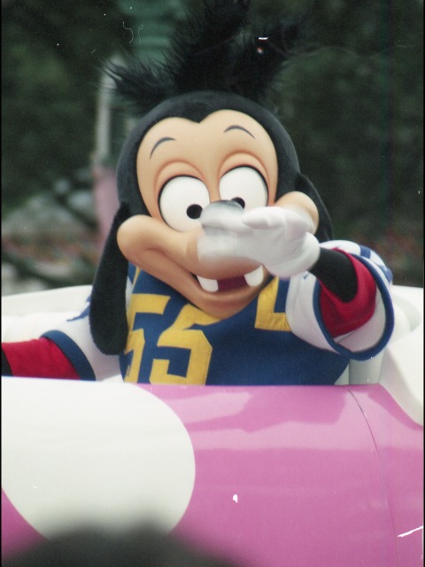 マックス（ディズニー・ロック・アラウンド・ザ・マウス）