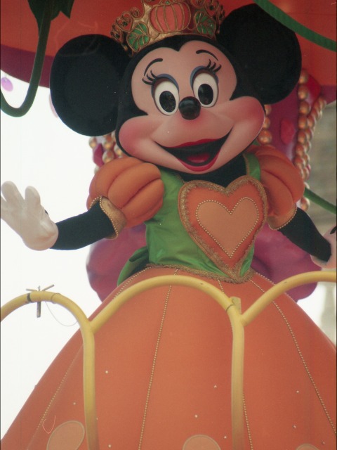 ミニーマウス（ディズニー・ハロウィーン・パレード 2005）