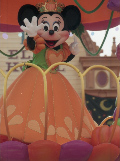 ミニーマウス（ディズニー・ハロウィーン・パレード 2005）