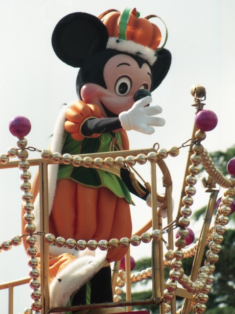 ミッキーマウス（ディズニー・ハロウィーン・パレード 2005）