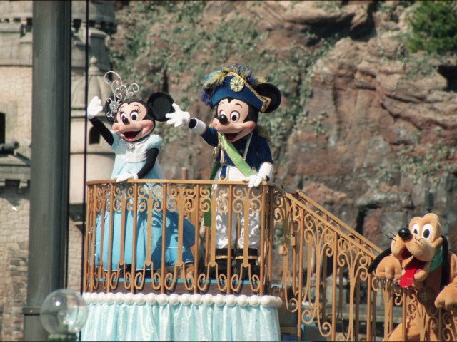 ミニー、ミッキー、プルート（ミニーのウィッシング・リング）