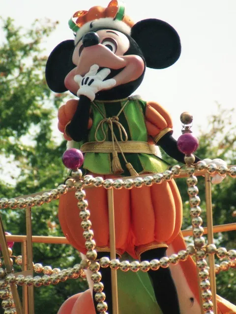 ミッキーマウス（ディズニー・ハロウィーン・パレード 2005）