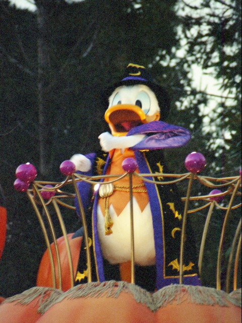 ドナルドダック（ディズニー・ハロウィーン・パレード 2005）