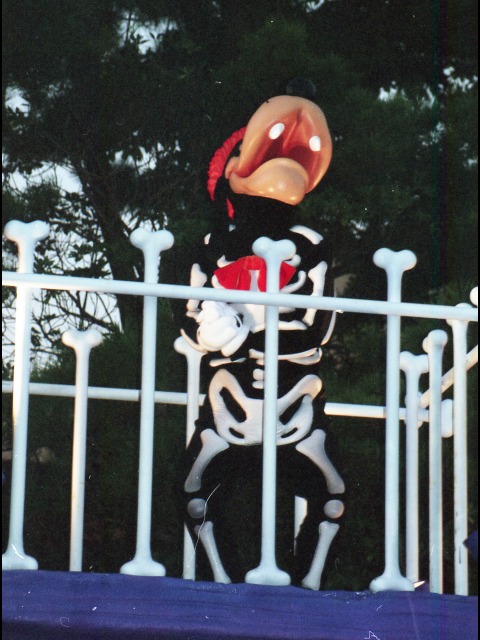 グーフィー（ディズニー・ハロウィーン・パレード 2005）